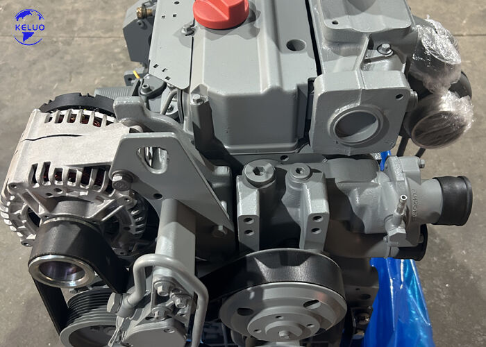 Nuevo motor BF4M2012C / BF4M2012 98kW, 2100 RPM para rodillos vibratorios.