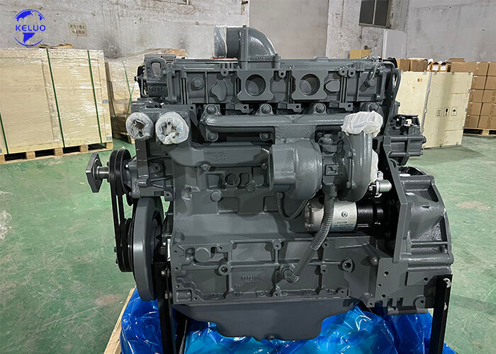 Deutz BF4M1013EC/FC motor diesel de 4 tiempos (1013 serie) refrigerado por agua para construcción, grupos electrógenos y la industria marítima.