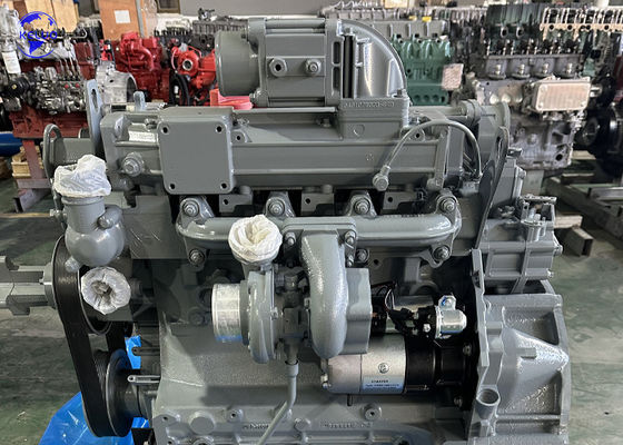Motor Deutz BF4M2012C ensamblado con radiador